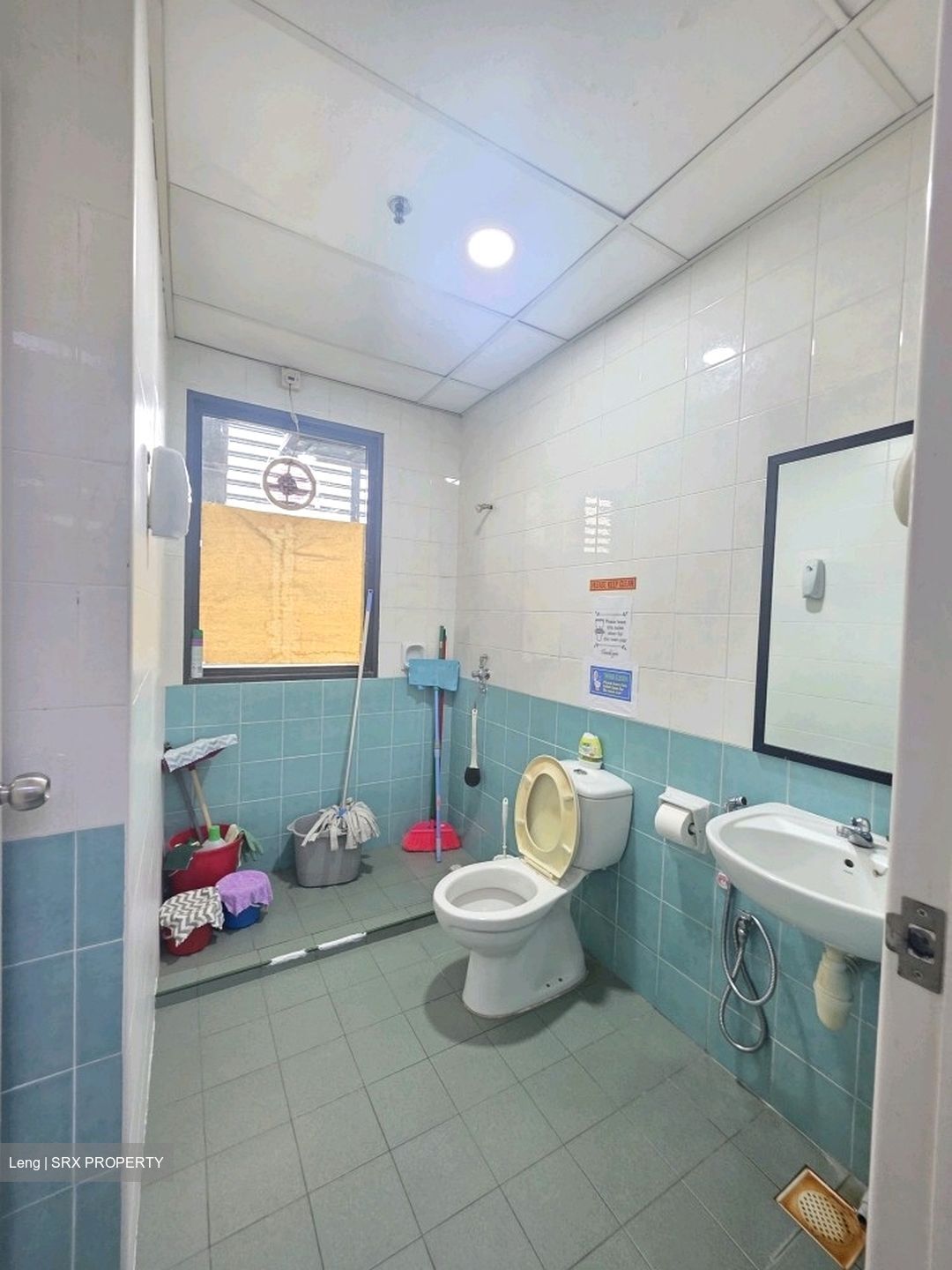 Toh Guan Centre (D22), Factory #582906111